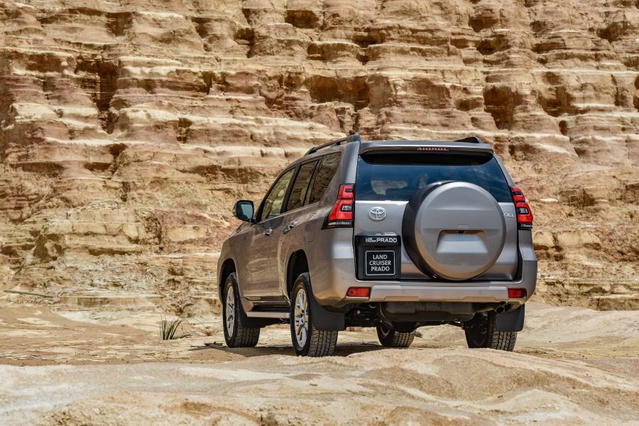  Toyota Land Cruiser Prado VX-L (150) 2017 года  (ZA) (фото 37 из 40)
